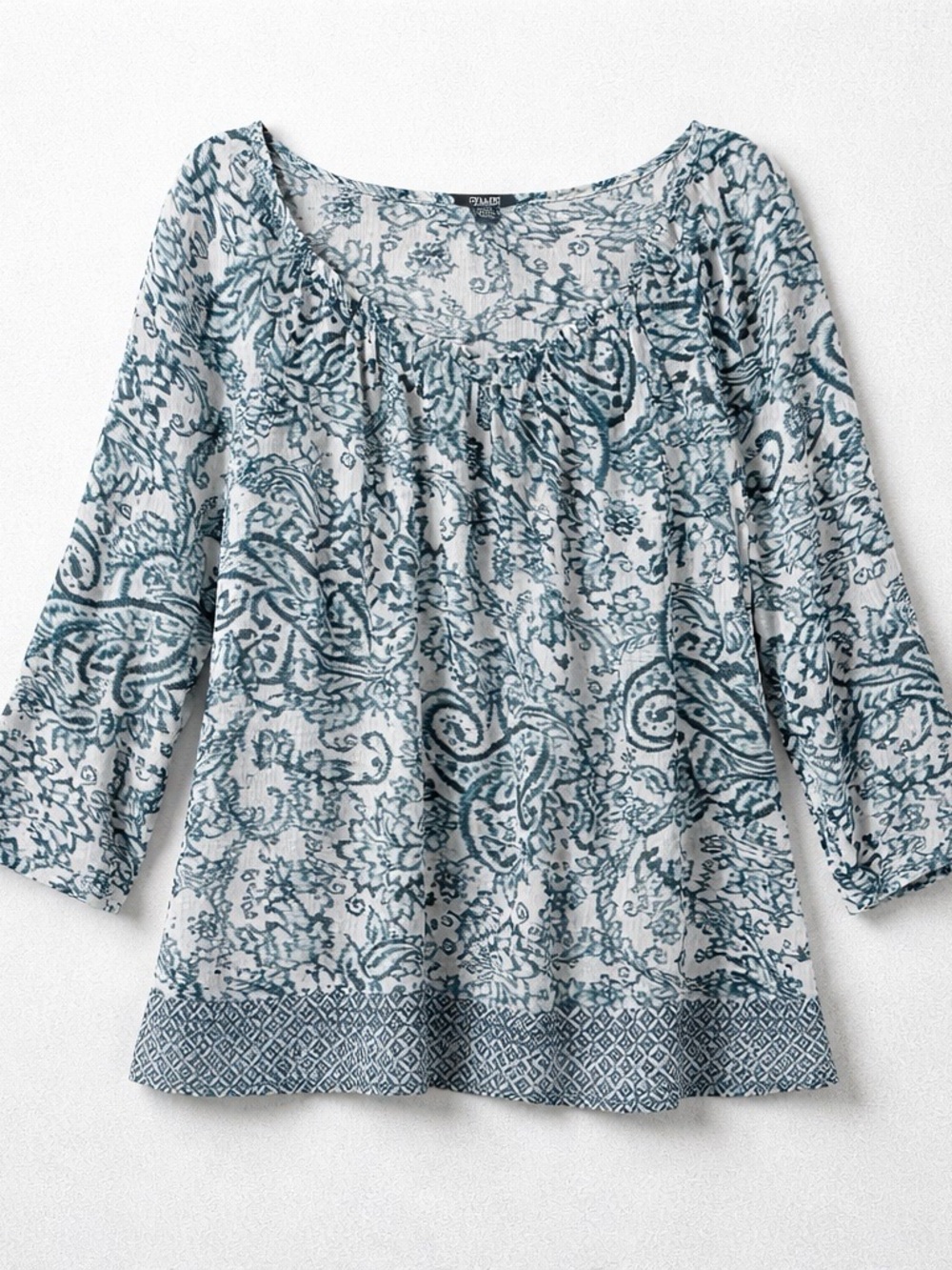 Chaps White and Blue Floral Scoop-Neck Top